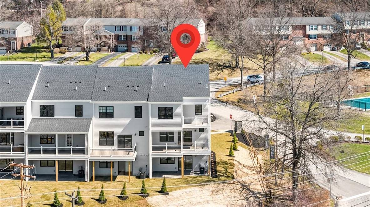 Peters Twp, PA 15367,111 Quail Run Road #1
