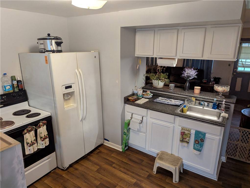 Carmichaels/cumblnd, PA 15320,1 Cumberland Village