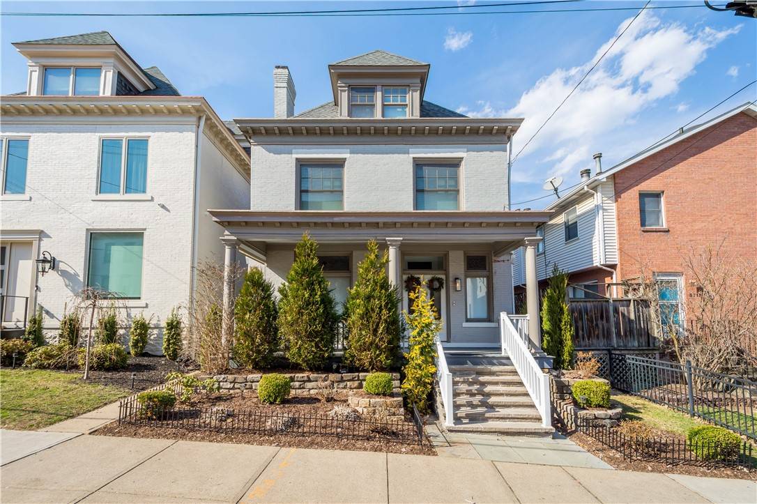Shadyside, PA 15232,5707 Walnut Street