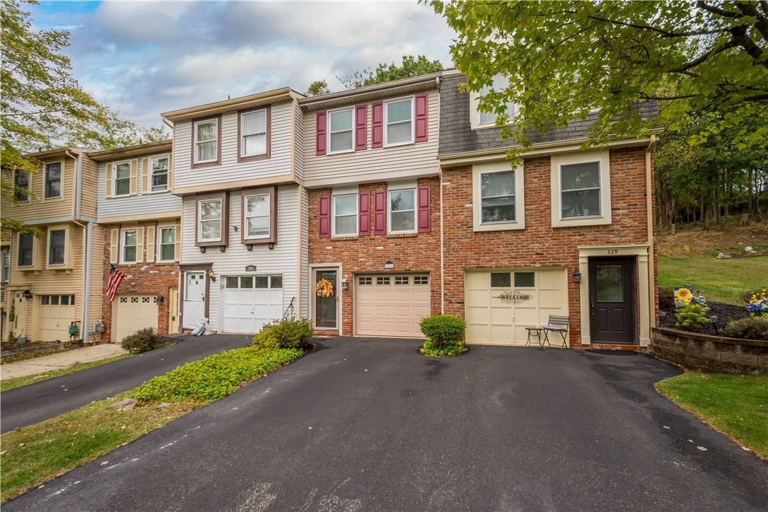 Jefferson Hills, PA 15025,331 Joan Of Arc Ct