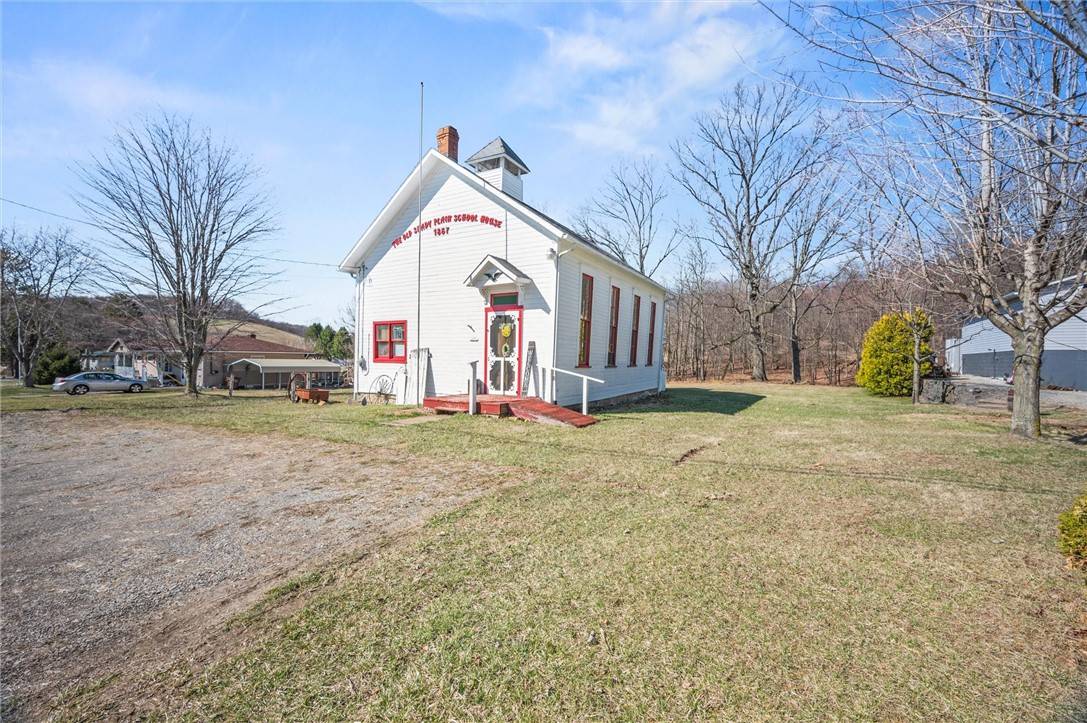 Kiskiminetas Twp, PA 15613,1677 Shady Plain Rd