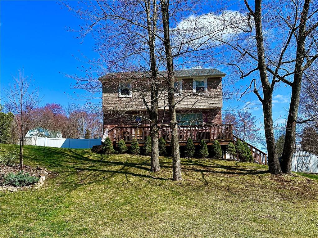 Neshannock Twp, PA 16105,2860 Shadylane Drive