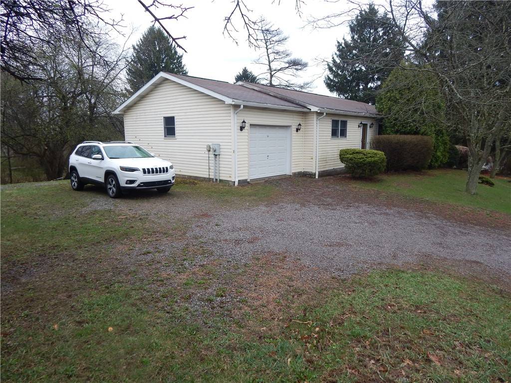 Twp Of But Nw, PA 16001,104 N Eberhart Rd