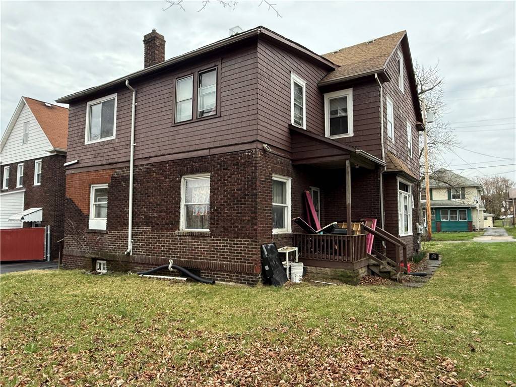 Farrell, PA 16121,624 Park Ave