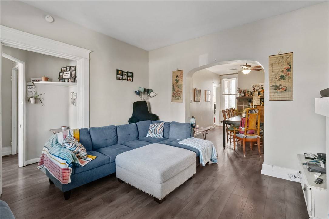 Mt Oliver, PA 15210,421 Carl St
