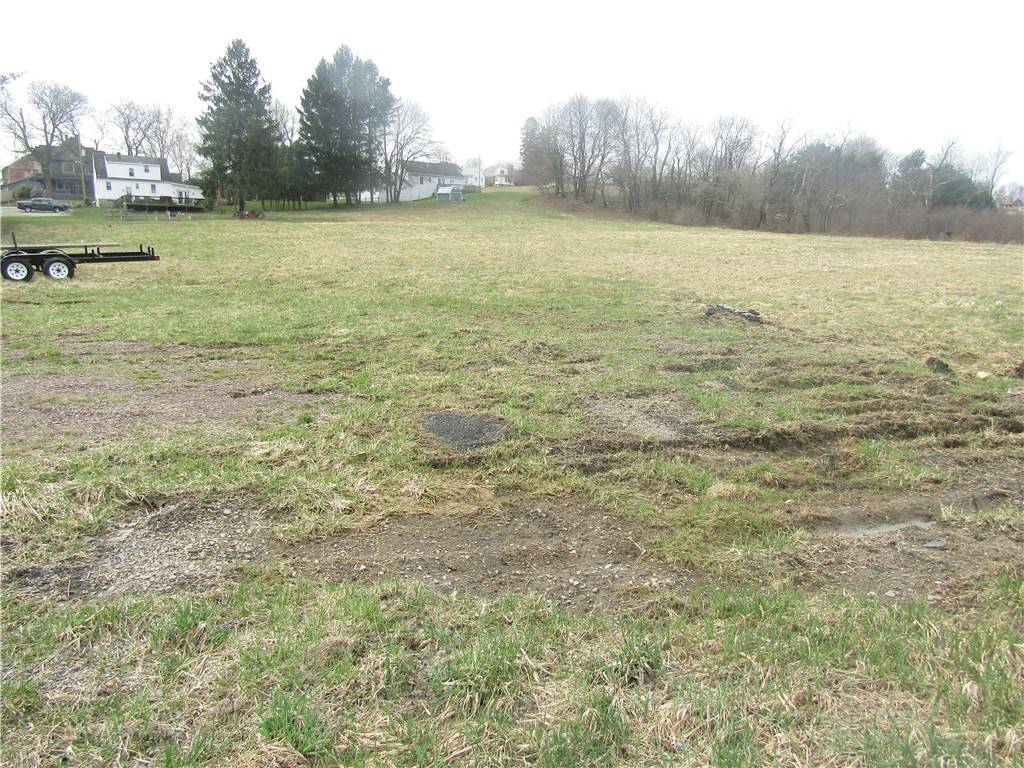 Somerset Boro, PA 15501,742 S Edgewood Ave (Rear)