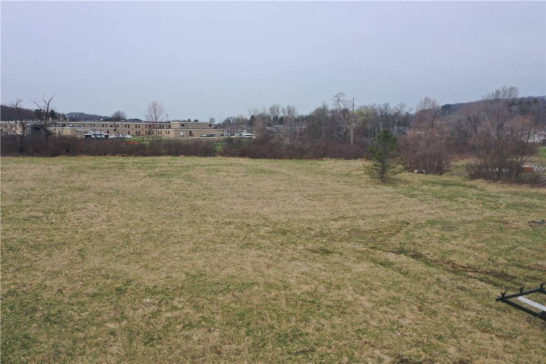 Somerset Boro, PA 15501,742 S Edgewood Ave (Rear)