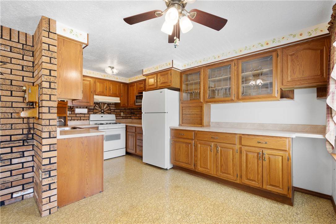 North Strabane, PA 15317,147 Hunting Creek Road