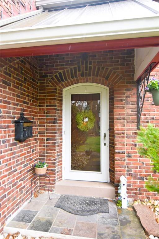 Munhall, PA 15120,3650 Venango Ave
