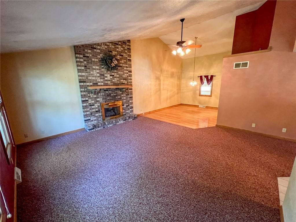 Center Twp - But, PA 16001,167 Moore Rd