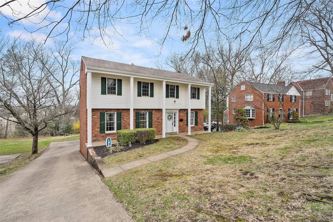 Whitehall, PA 15227,4726 W BARLIND DRIVE