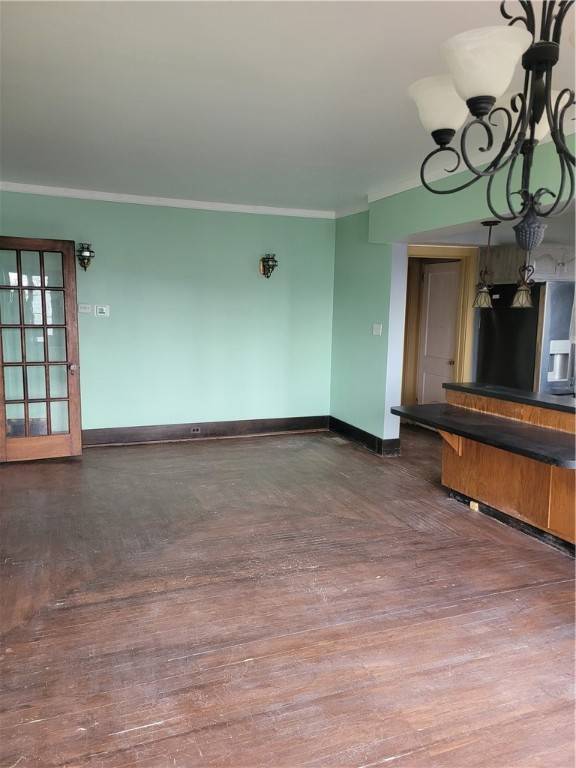 South Strabane, PA 15301,889 E Beau St