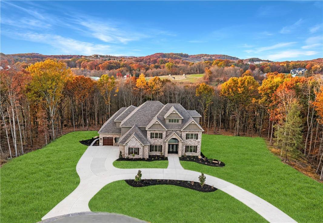 Marshall, PA 15090,717 Copper Creek Lan