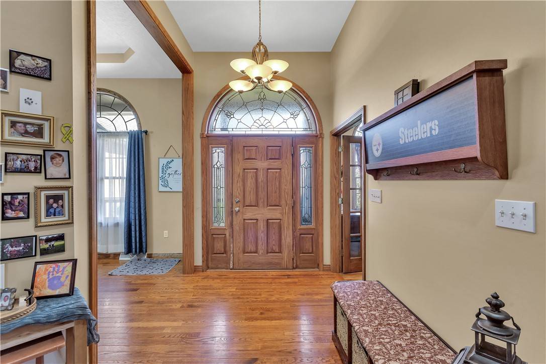 Pine Twp, PA 16127,15 Blackberry Ln