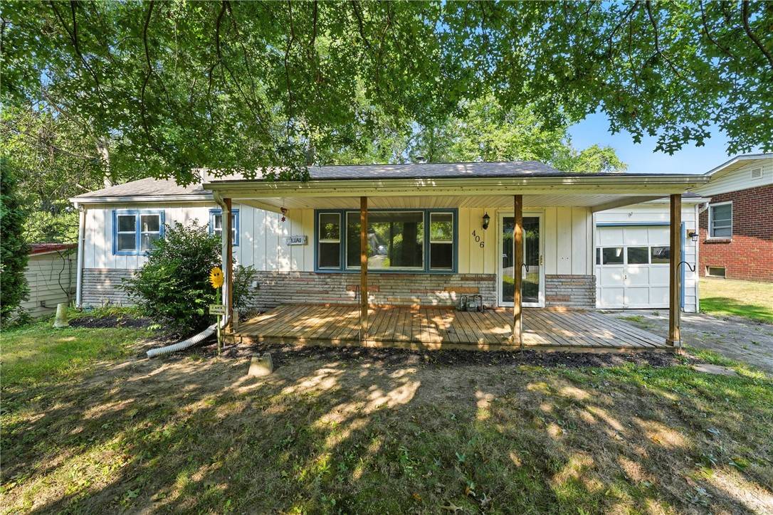 Farrell, PA 16121,406 Patton Ave