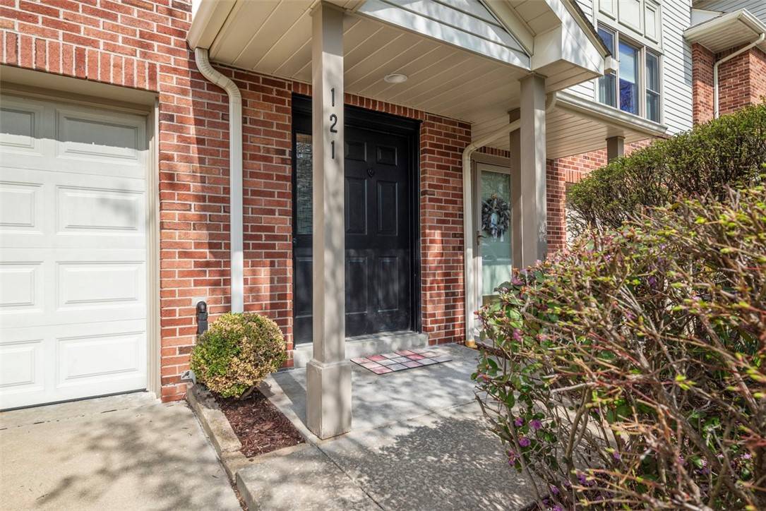 Cecil, PA 15317,121 Fairway Landings Dr