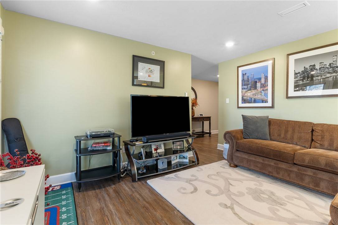 Upper St. Clair, PA 15241,144 Laurel Place Ln