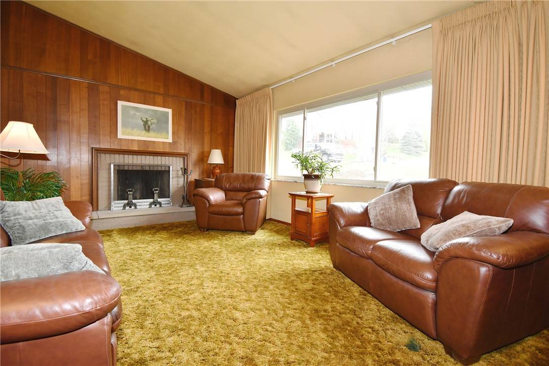 Mt. Lebanon, PA 15243,1174 Driftwood Dr