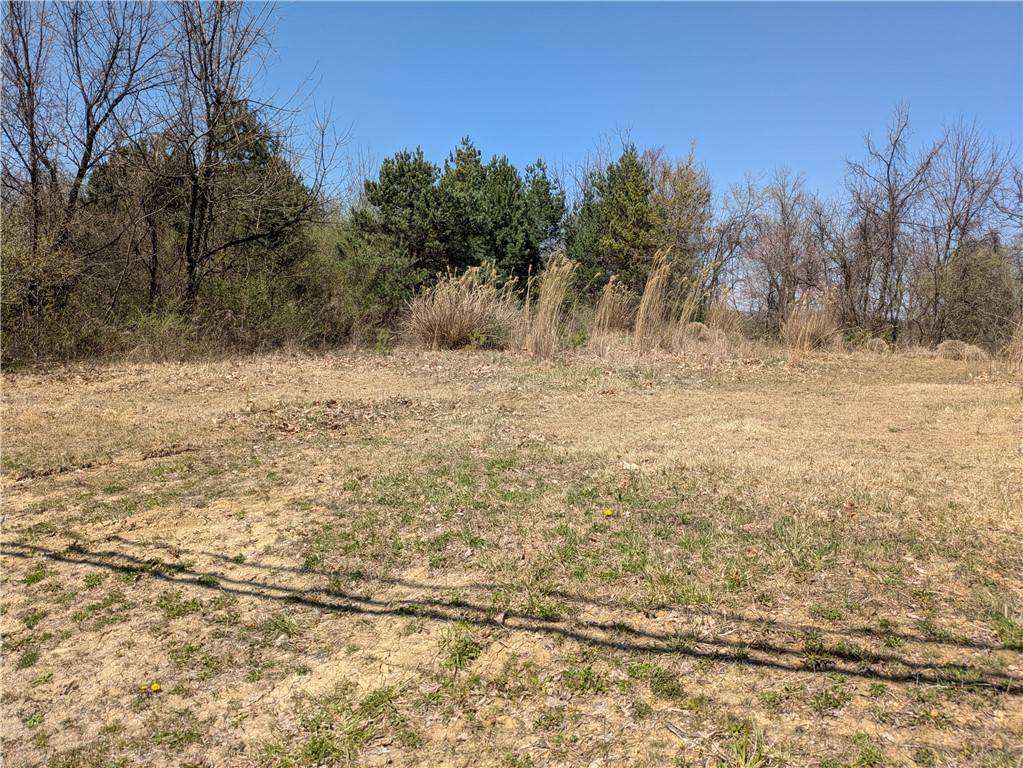 Robinson Twp - Nwa, PA 15136,00 Phillips Lane