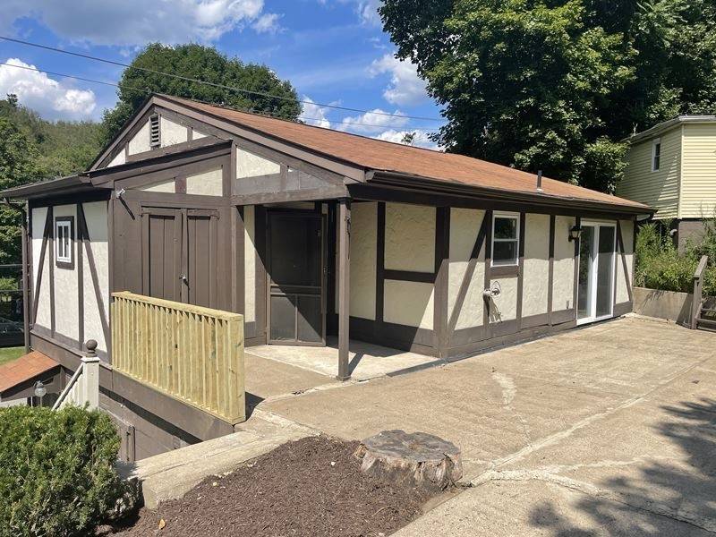 Pulaski Twp - Bea, PA 15066,3141 30th St