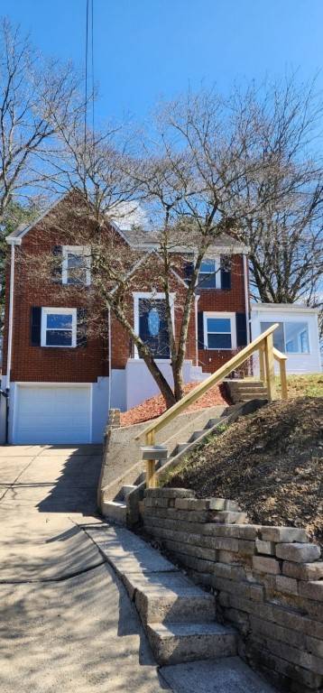 Bethel Park, PA 15102,5679 Valleyview Dr