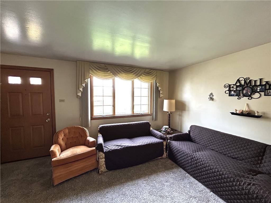Monroeville, PA 15146,612 Chinaberry Road