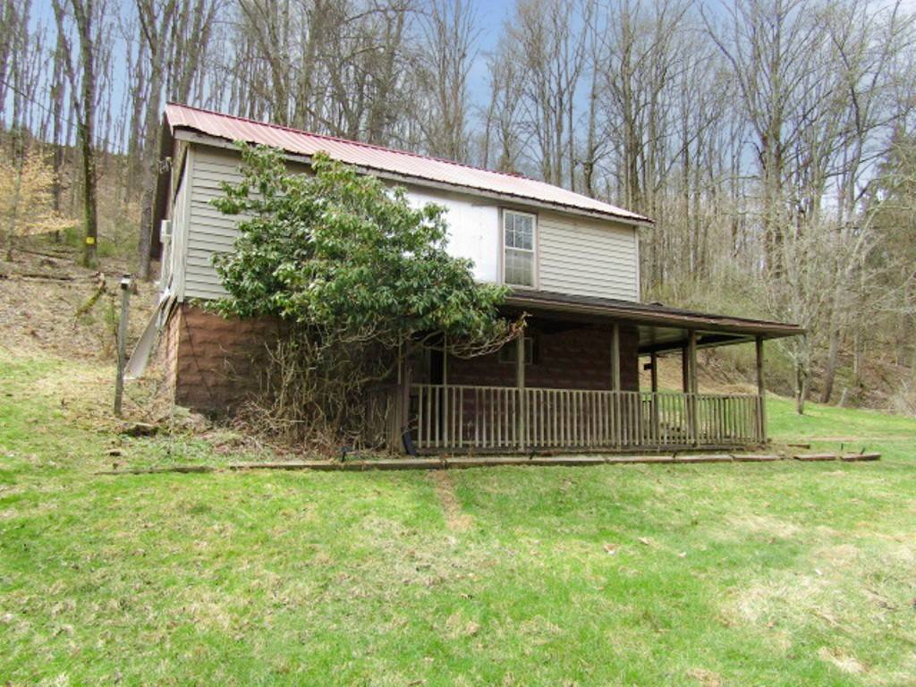 Perry Twp - Arm, PA 16041,305 Queenstown Rd