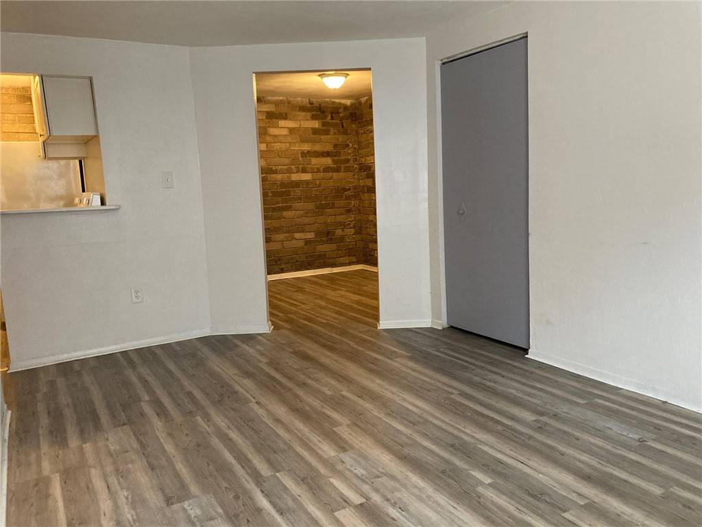 Plum Boro, PA 15068,200 Milltown Rd #206