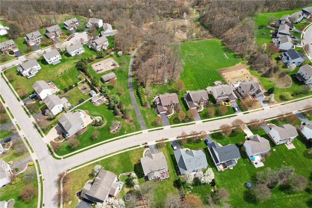 Franklin Park, PA 15143,1743 Holmes Dr