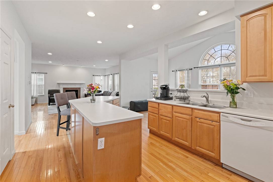 Franklin Park, PA 15143,1743 Holmes Dr