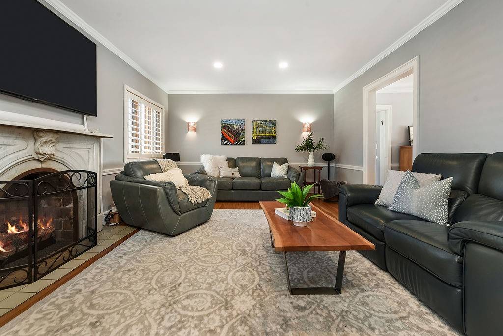 Squirrel Hill, PA 15217,6612 Beacon Street