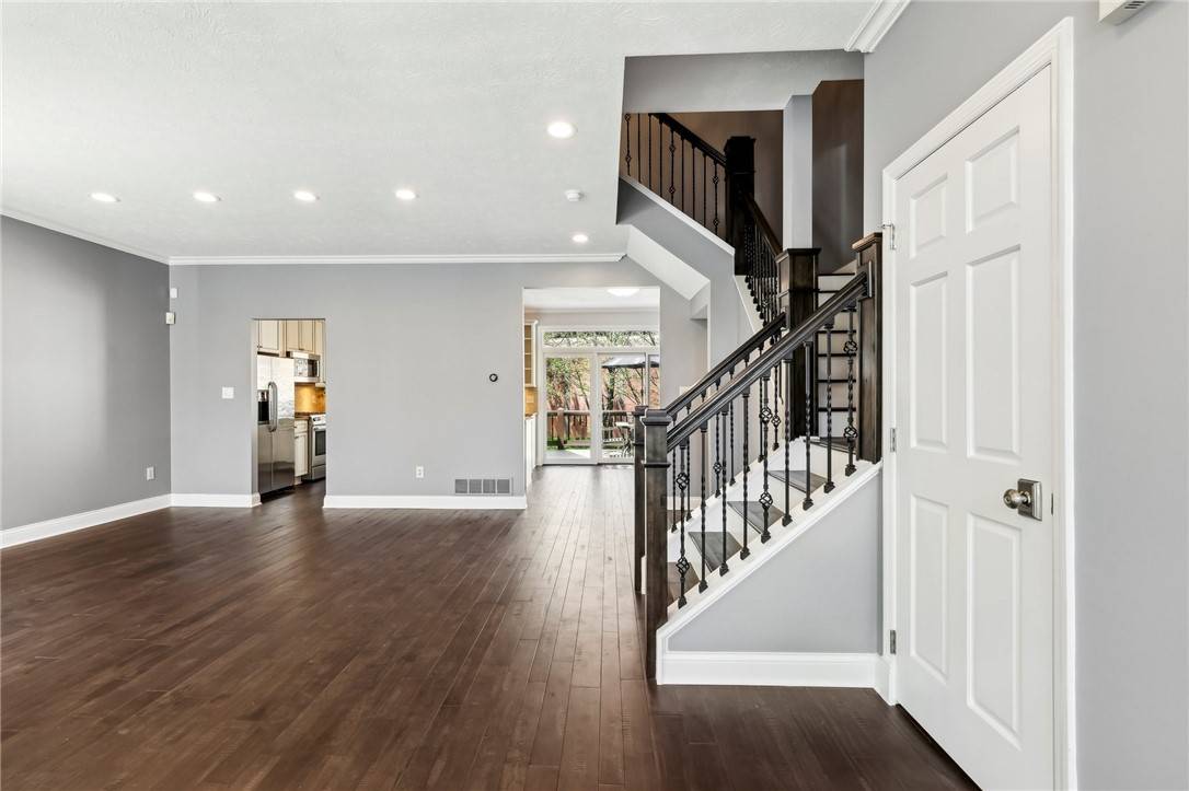 Shadyside, PA 15206,100 Denniston St #82