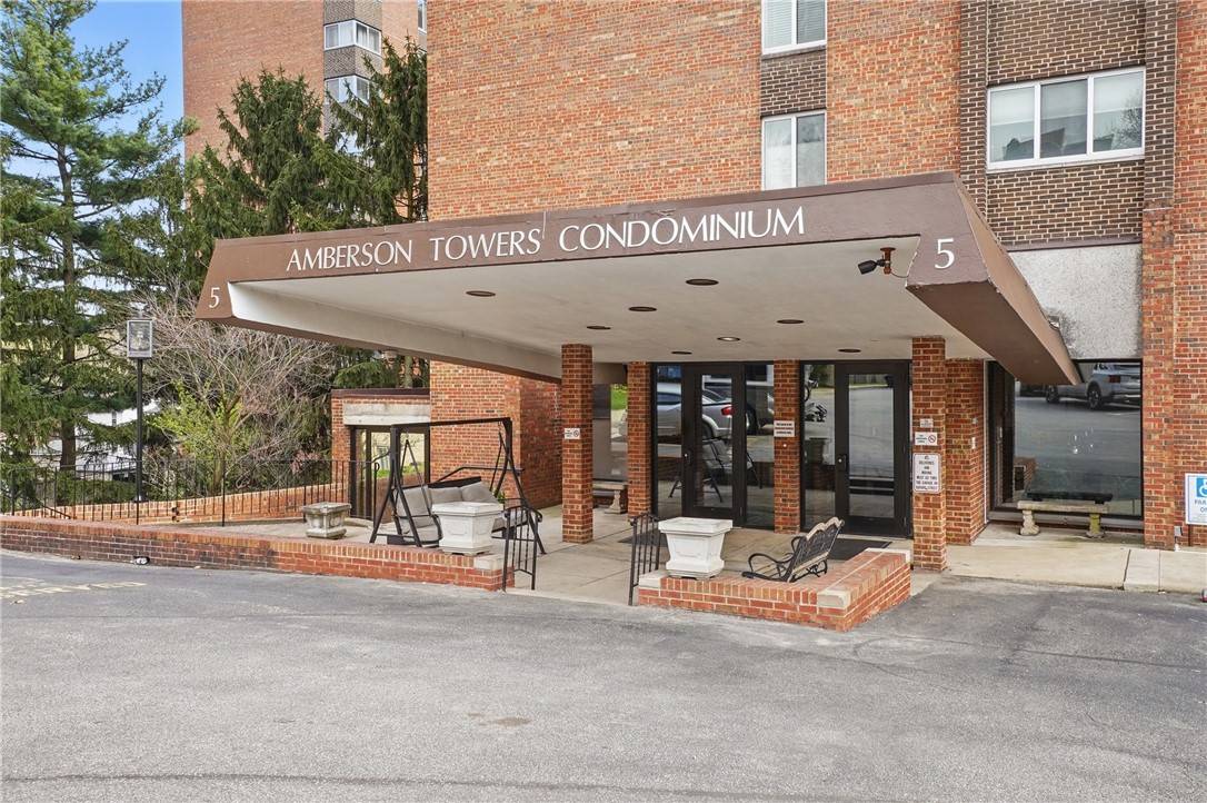 Shadyside, PA 15213,5 Bayard Road #400