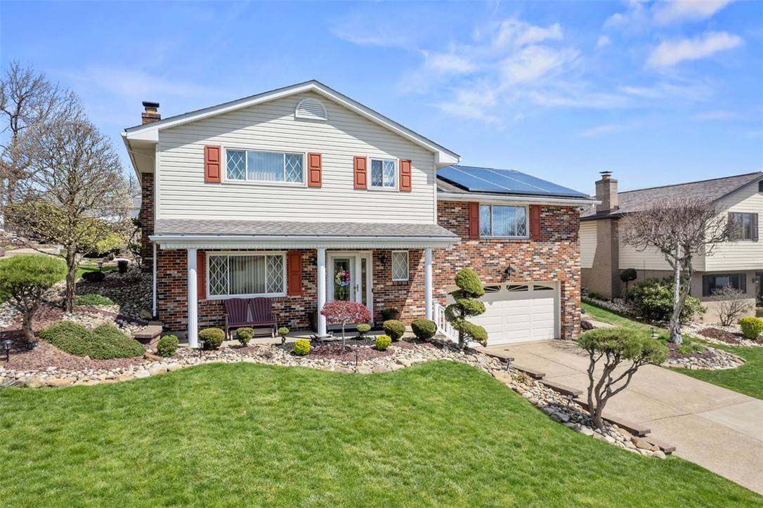 West Mifflin, PA 15122,417 Lisa Dr