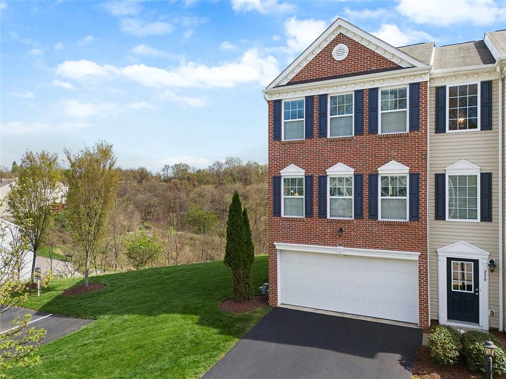 Robinson Twp - Nwa, PA 15108,239 GRACE MANOR DRIVE