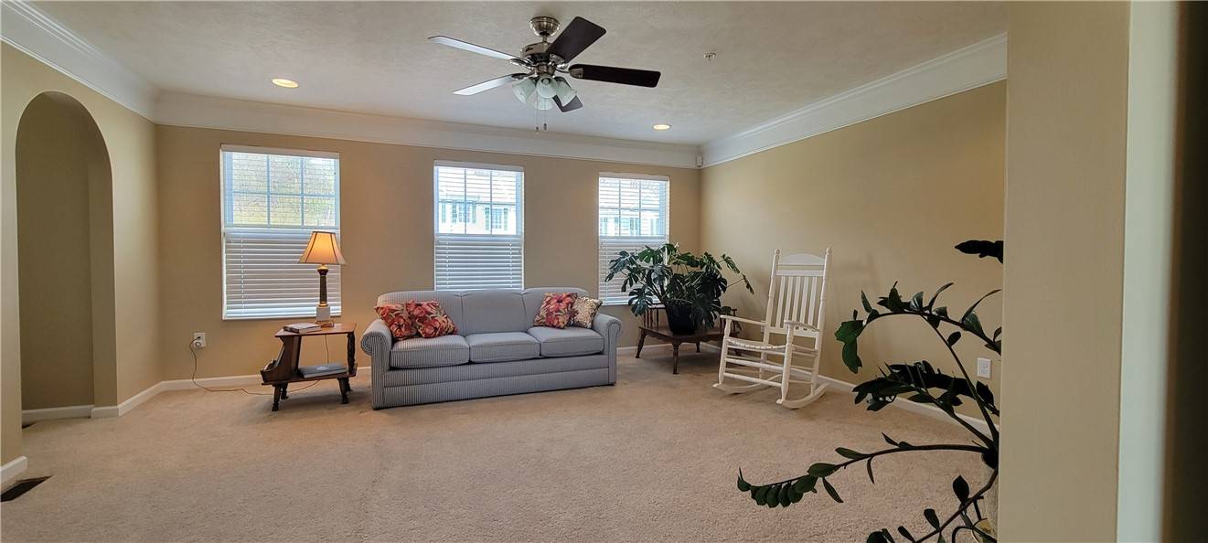 Robinson Twp - Nwa, PA 15108,239 GRACE MANOR DRIVE