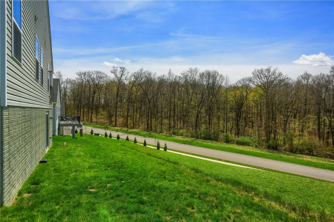 Lancaster Twp, PA 16037,105 Touchstone Ct