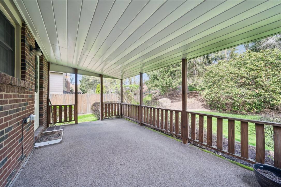 Plum Boro, PA 15239,709 Pine Valley Dr