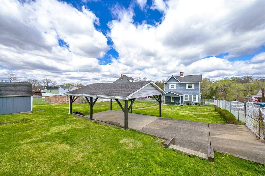 Connellsville, PA 15425,815 Franklin Ave