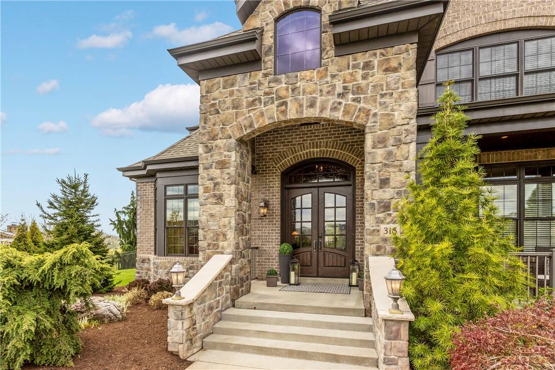 Peters Twp, PA 15317,318 Braeburn Drive