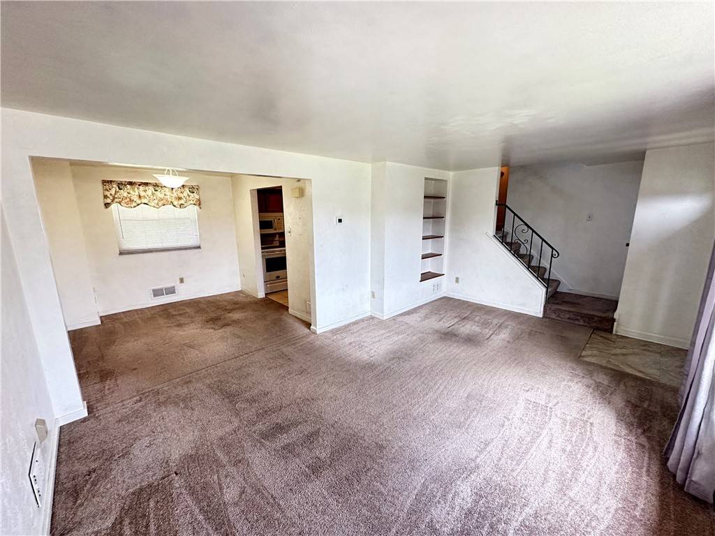 Bethel Park, PA 15236,5662 Diann Drive