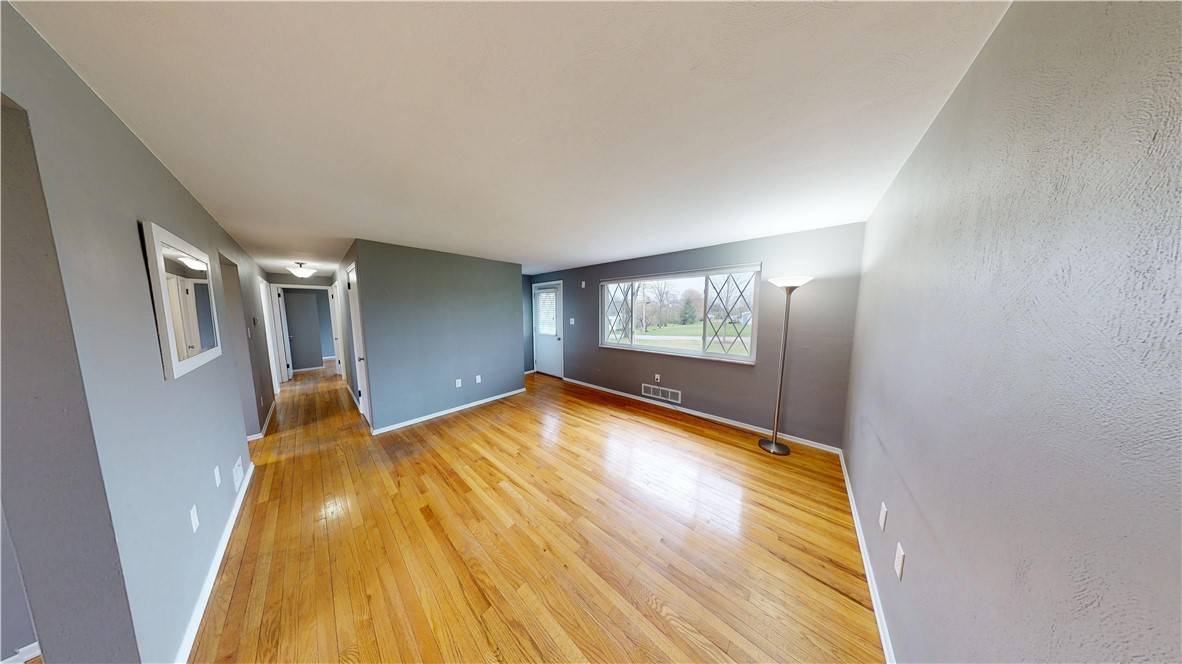Connoquenessing Twp, PA 16001,393 Eagle Mill Rd