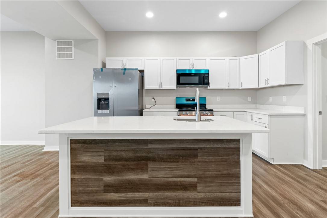 Spring Hill, PA 15212,1032 Haslage Ave