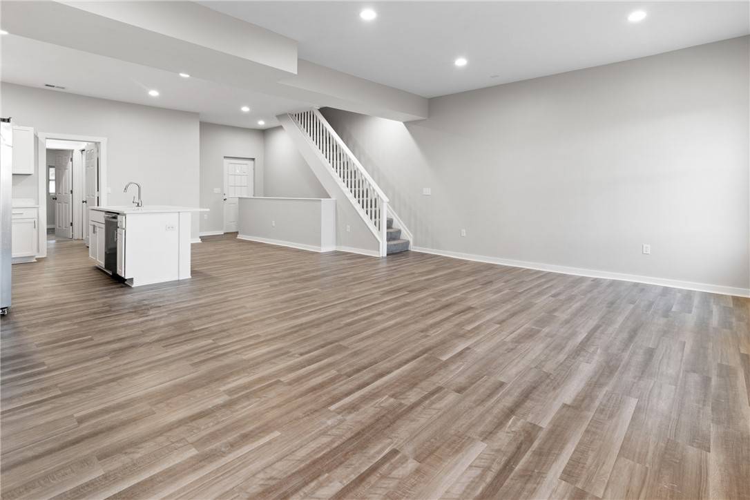 Spring Hill, PA 15212,1032 Haslage Ave
