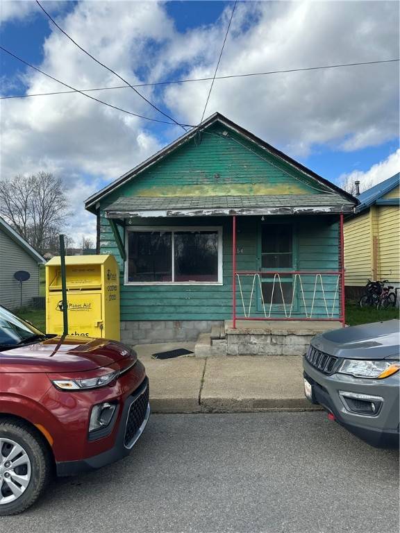 PA 16262,154 W Main St