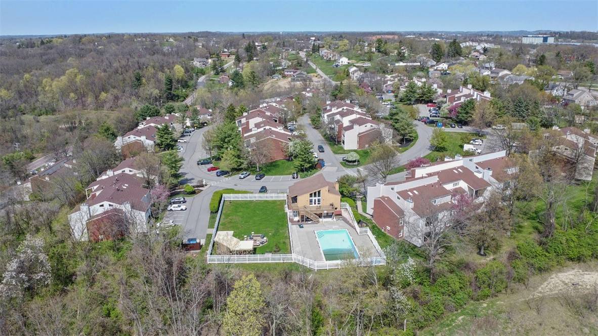 Robinson Twp - Nwa, PA 15205,1805 Kenzie Dr