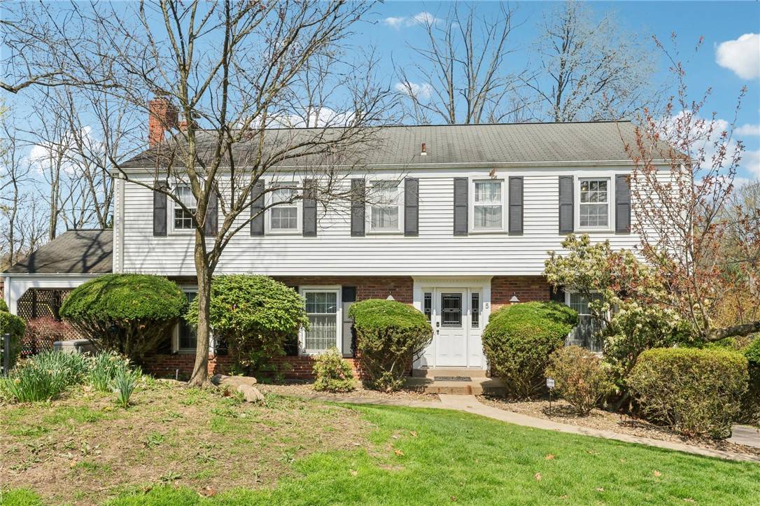Aspinwall, PA 15215,5 Knollwood Dr