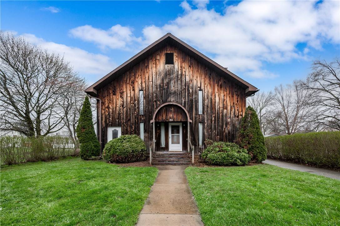 Sharpsville, PA 16150,934 W Ridge
