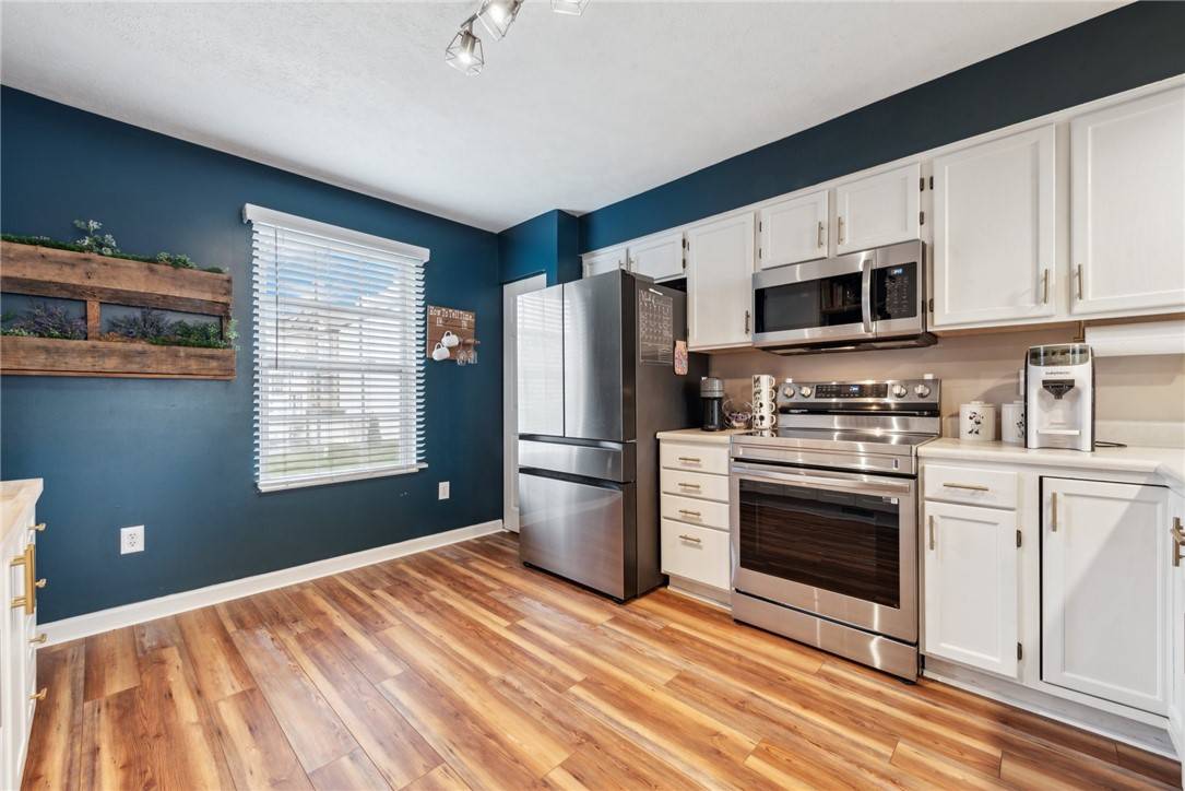 Manor, PA 15665,106 Manor View Dr