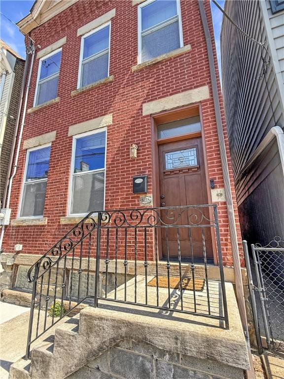 Lawrenceville, PA 15201,5156 Carnegie St
